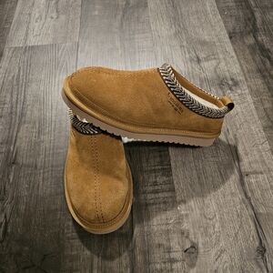 Koolaburra By UGG Burlee Slipper